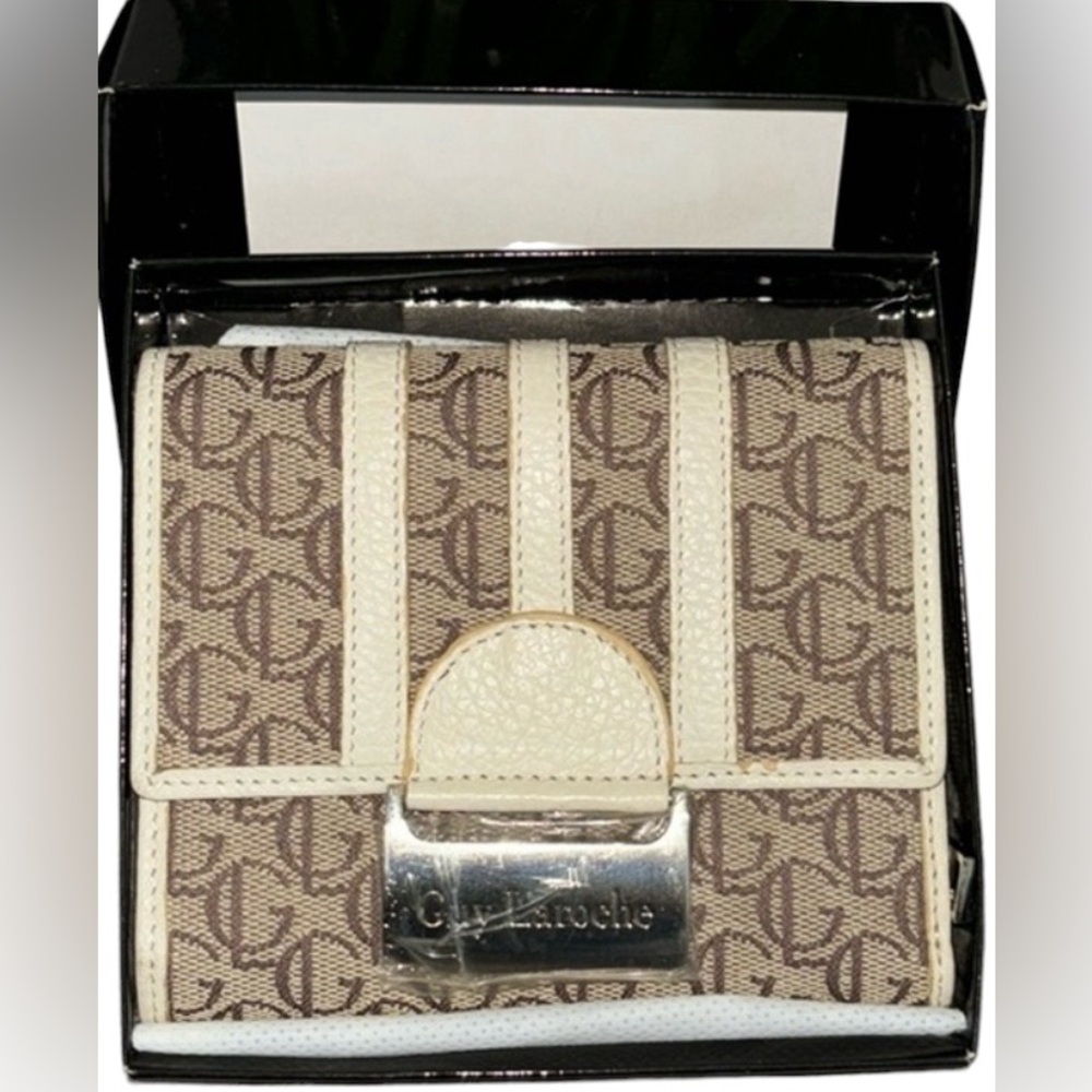 Guy Laroche Vintage Wallet